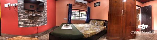 12 Homestay Apartments