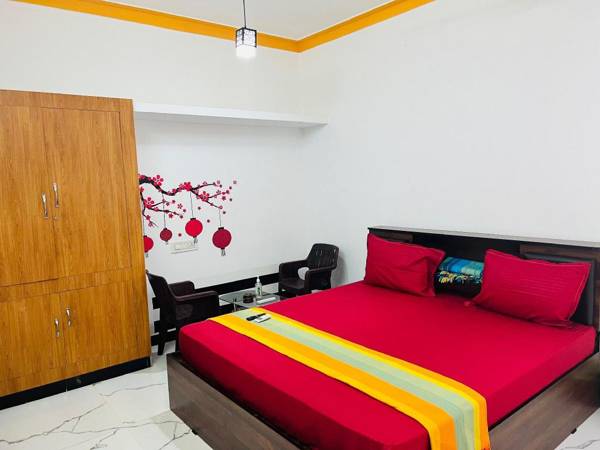 OYO HOME 86925 Dev Keerthi Guestt House