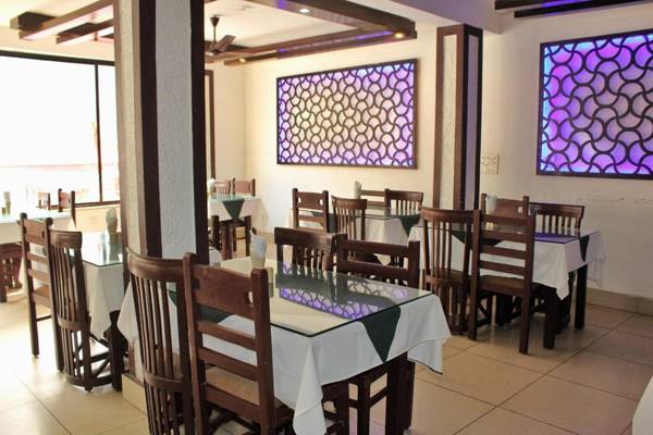 Hotel Ishan - A Riverside Retreat