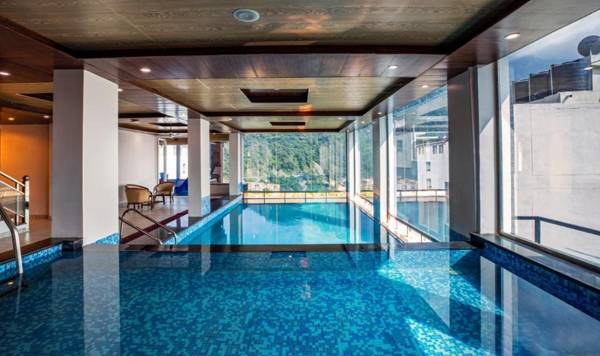 Regenta Inn On The Ganges Rishikesh