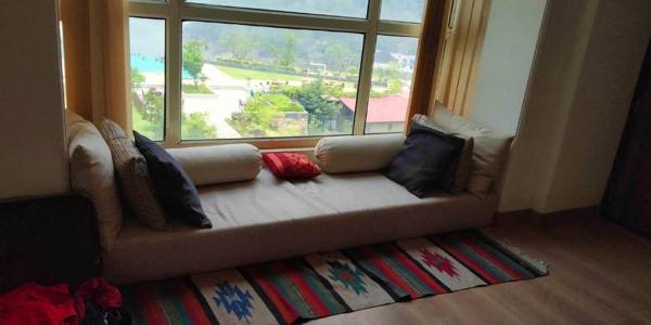 Aloha Serenity Apartments