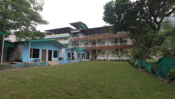 Tree House Cottage Rishikesh