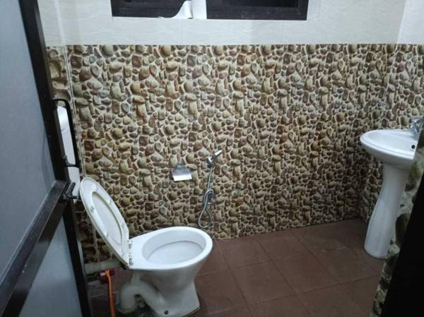 OYO 88792 Sarika Home The Lodge