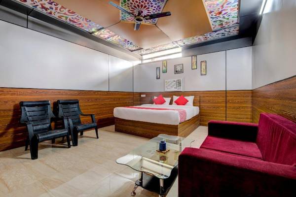 OYO 18561 Hotel Athiti