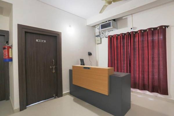 Collection O 48162 Hotel Prashant