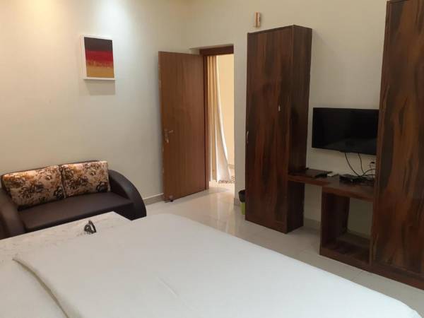 Krishna Inn Resort By WB Economy