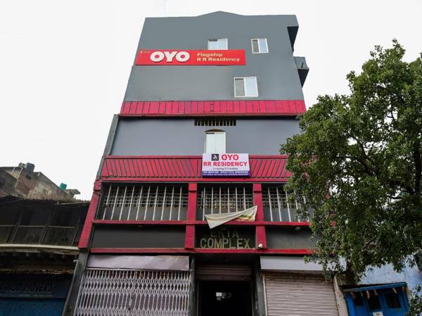 Capital O 85754 R R Residency