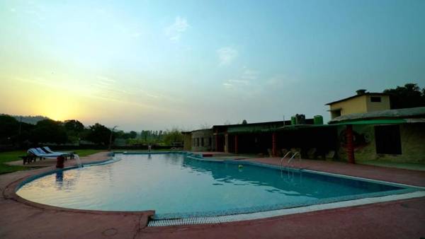 Soho Resort By Celebrate Vacation