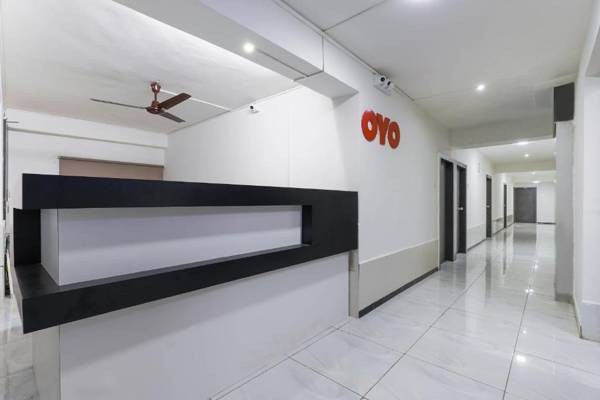 OYO 47041 Hotel Tilak