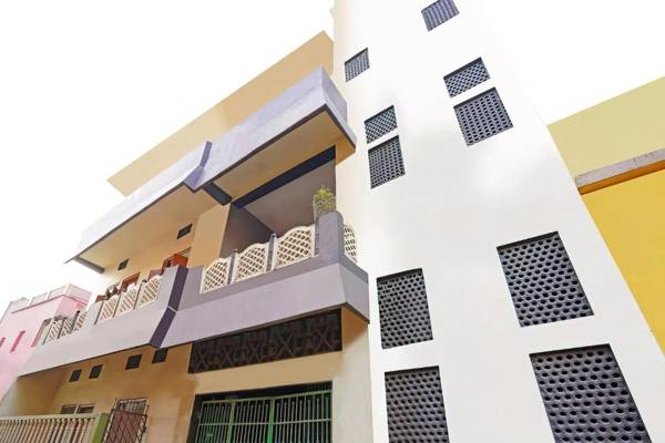 Bobby Premium Residency