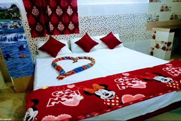 Goroomgo Pranab Sadan Puri