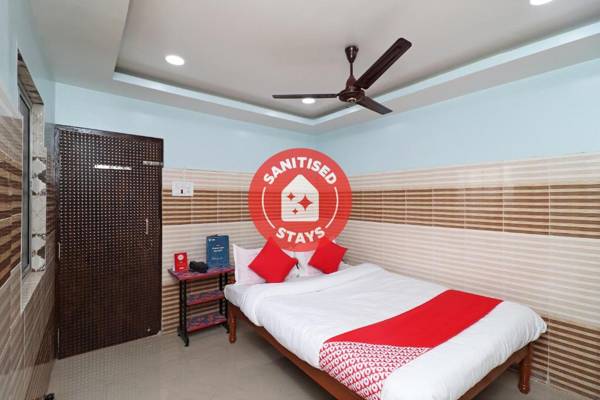 OYO 29767 Gayatri Holiday Home