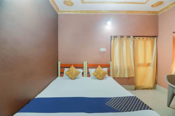 SPOT ON 70633 Tanuja Inn