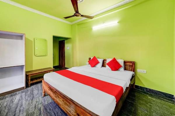 Goroomgo Neelachal Nibasa