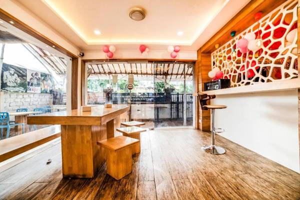 FabHotel Imperio Baner