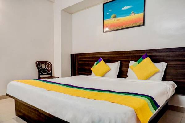 Treebo Trip Royal Samrat