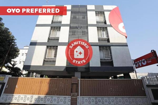 OYO 9194 Hotel Galaxy Apartments