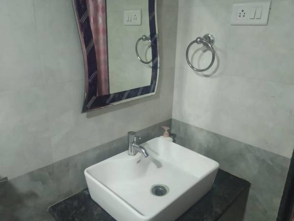 Happy Stay Near Airport Pune