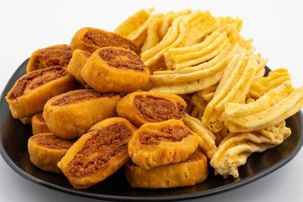 OYO 76128 Hotel Star Inn