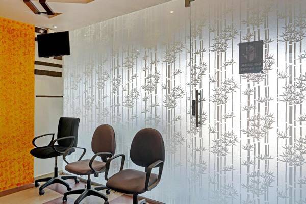 Workspace - OYO flagship 80616 4 Star Executive