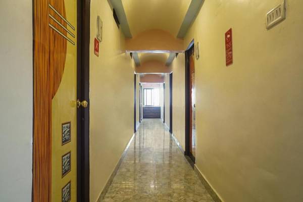 OYO 12501 Hotel Krishna Palace