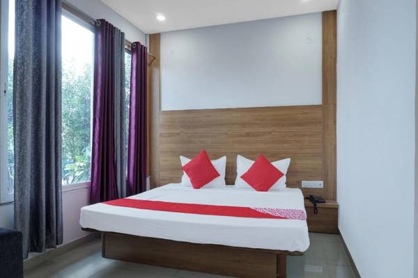 OYO Flagship 87109 Gangotri Residency