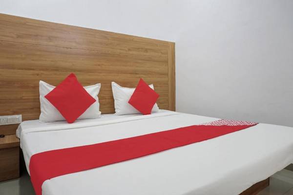 OYO Flagship 87109 Gangotri Residency