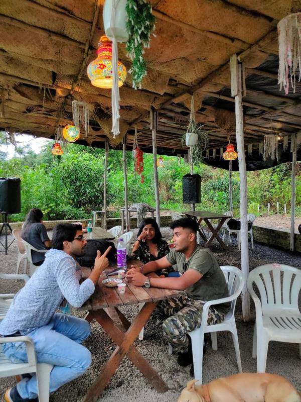 Moonstone Hammock Pawna