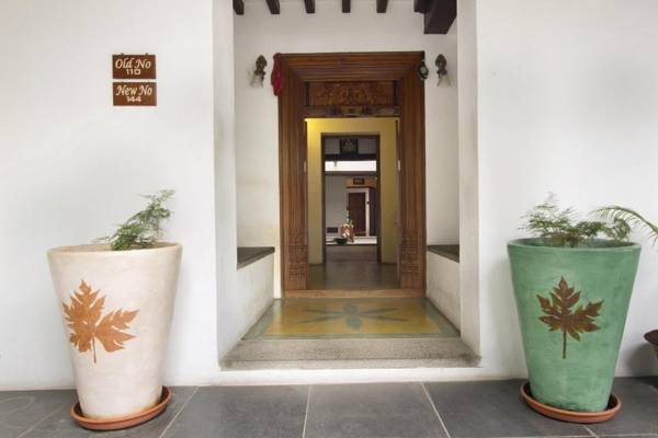 Esparan Heritage By Traditions Inn