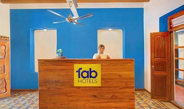 FabHotel Les Boganveillea