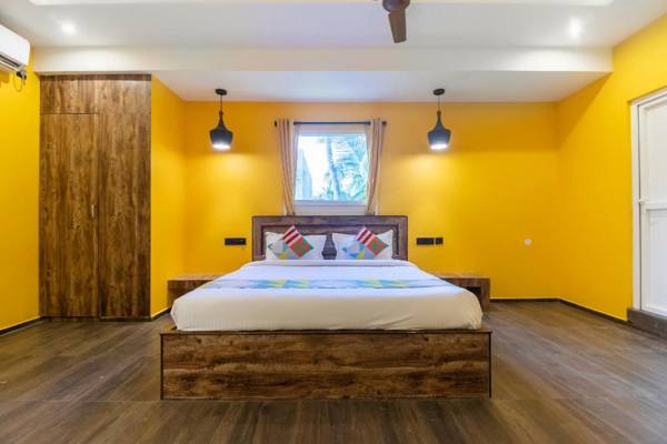 OYO 79538 Le Bliss Hotels Near Rock Beach