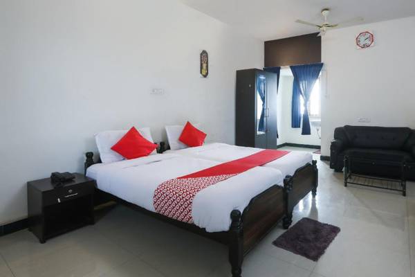 OYO 65828 Pondy Guest House