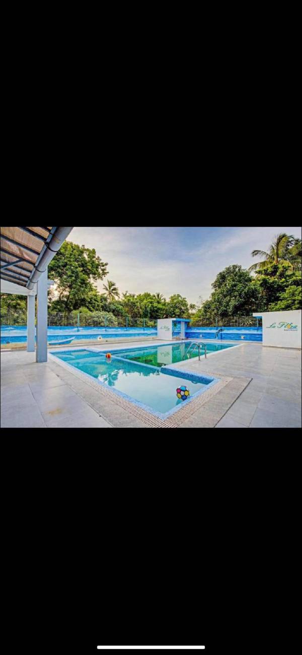 La Flora Beach Resort NT Heritage