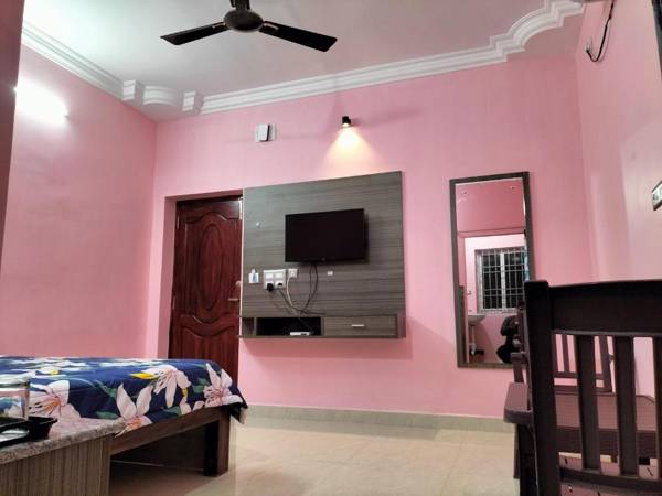 Arun Kingx Residency