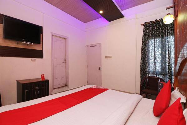 OYO 71043 Hotel Kingsman