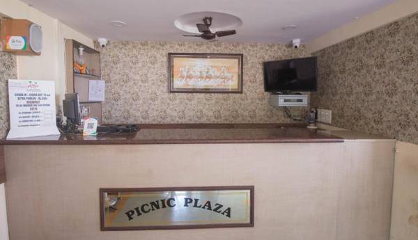 Picnic Plaza By WB Inn Goa