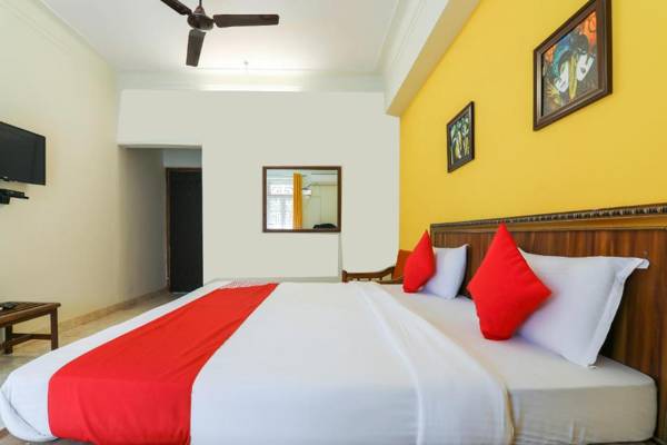 OYO 68034 Roshan Villa