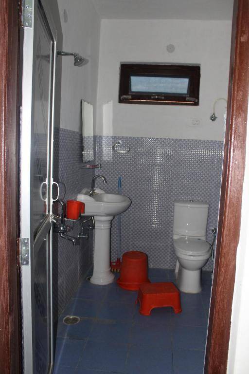 Mohinder & Mohindra Home Stay