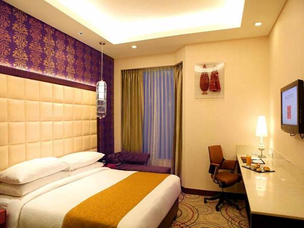 Workspace - The Metropolitan Hotel & Spa New Delhi