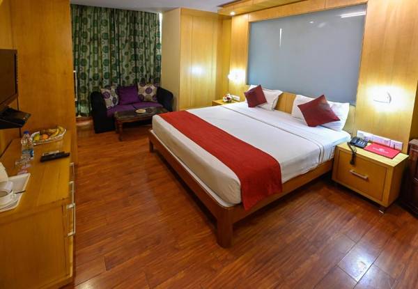 Hotel Emarald New Delhi