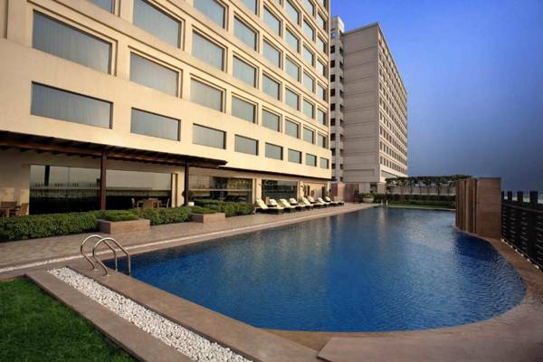 Holiday Inn New Delhi Mayur Vihar Noida an IHG Hotel