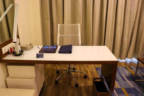 Workspace - Radisson Blu Hotel Greater Noida