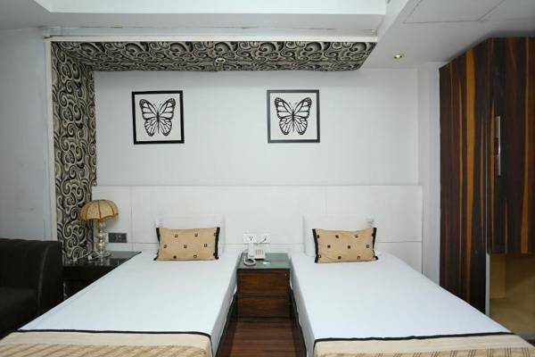 HOTEL UPPAL INTERNATIONAL "More than just a Hotel"