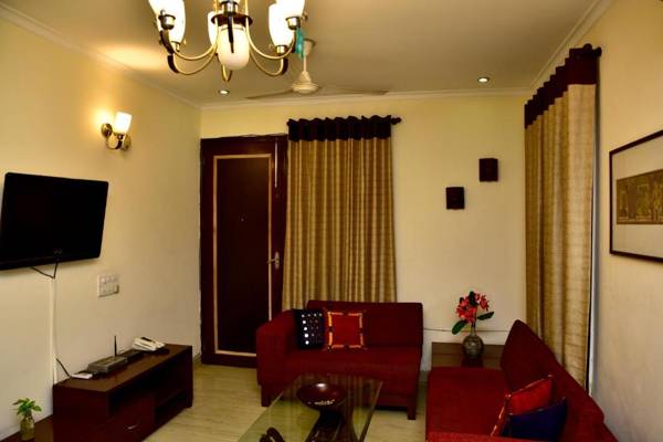 Woodpecker 2BHK Service Apartment Hauz Khas Delhi