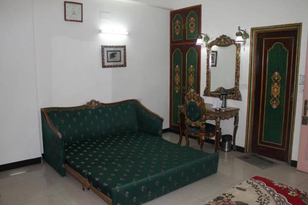 Hotel Sunstar Residency