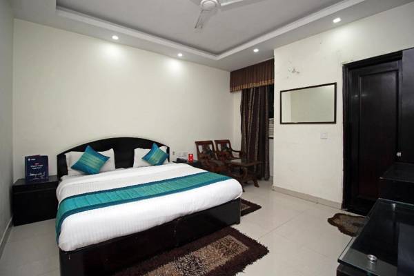 OYO 5795 Ashoka International