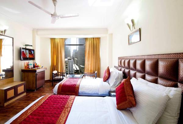 Capital O 2382 Hotel White House Continental