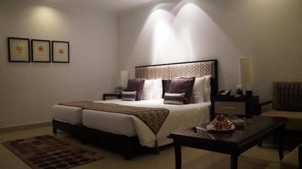 Sarovar Portico Surajkund