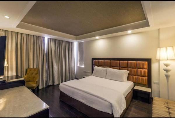 Madhuban Hotel  New delhi