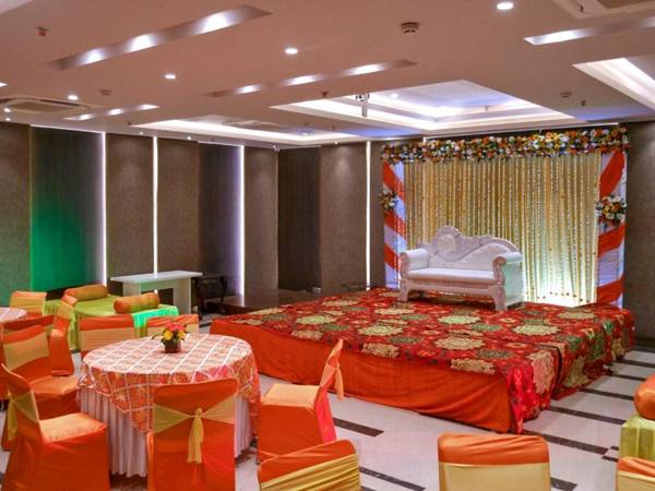 Hotel Saket 27
